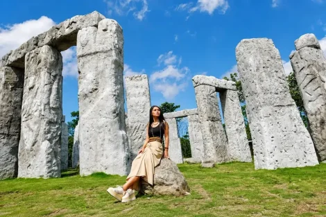 stonehenge jogja