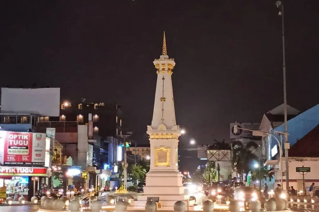 tugu jogja